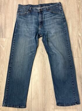 Wrangler Rugged Wear Men's 38x29 Relaxed Fit Jeans 99% Cotton 1% Spandex Blue